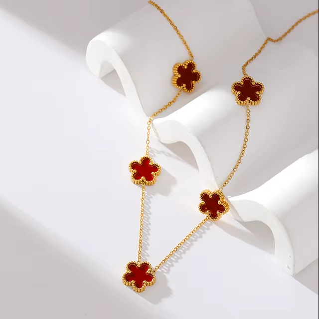 Gold Carnelian Five Leaf Clover Necklace