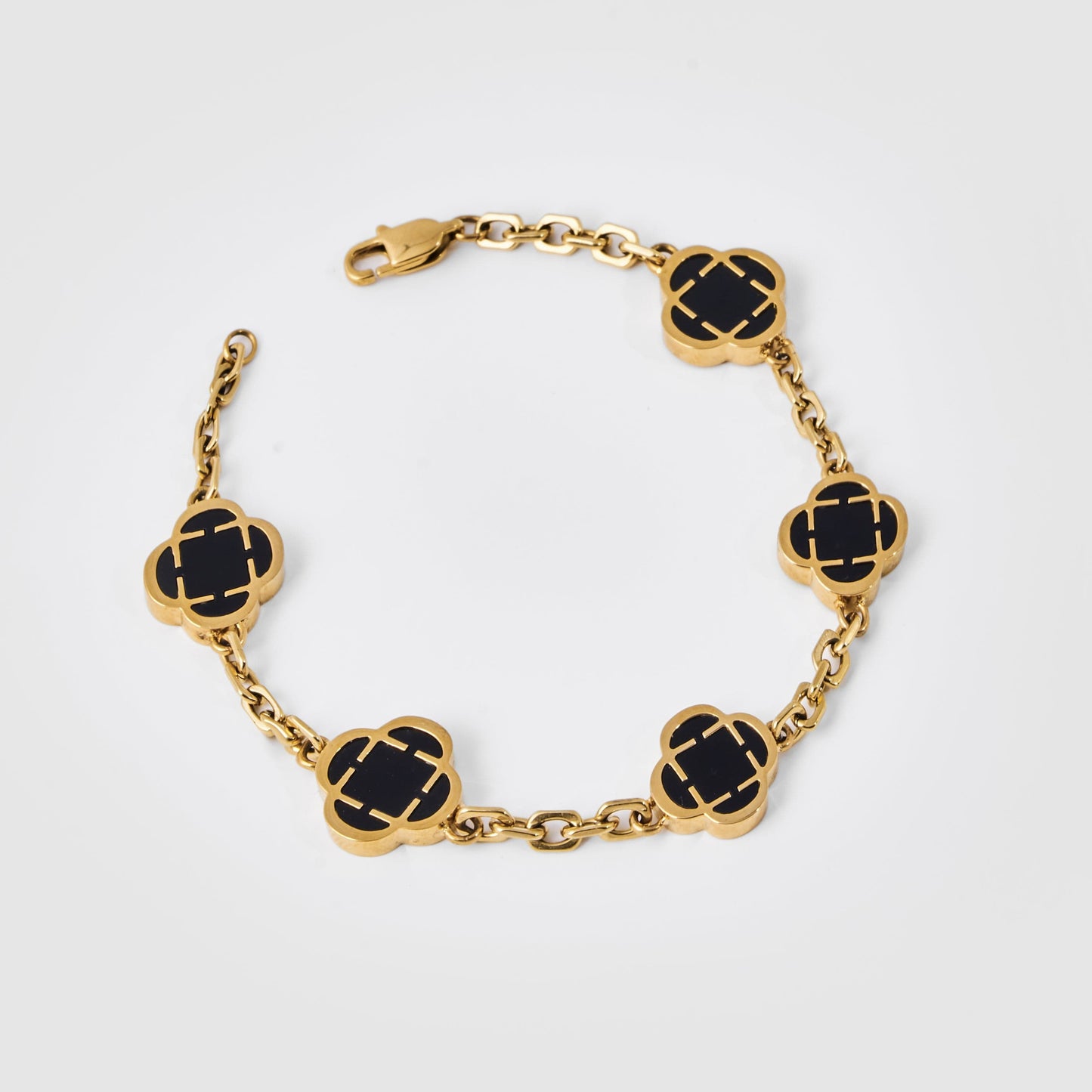 Silver Onyx Clover Bracelet