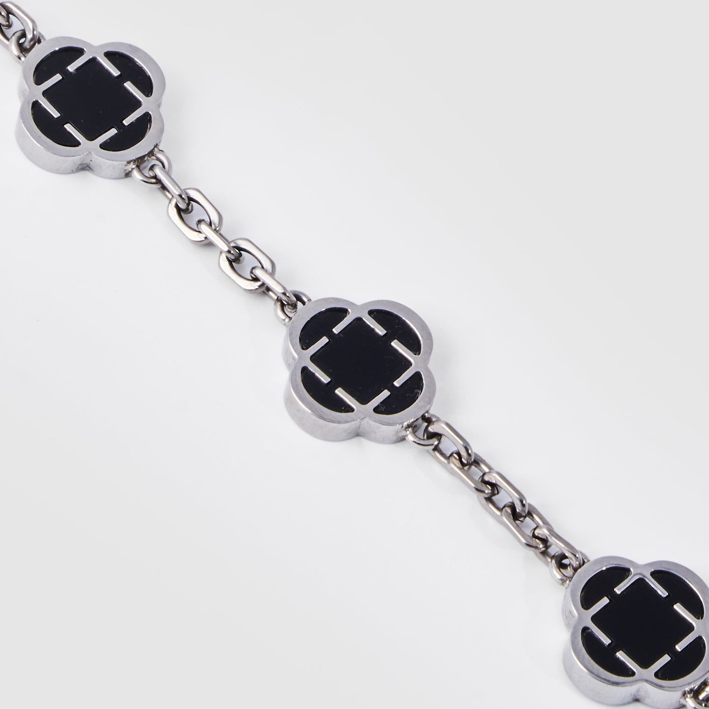 Silver Onyx Clover Bracelet