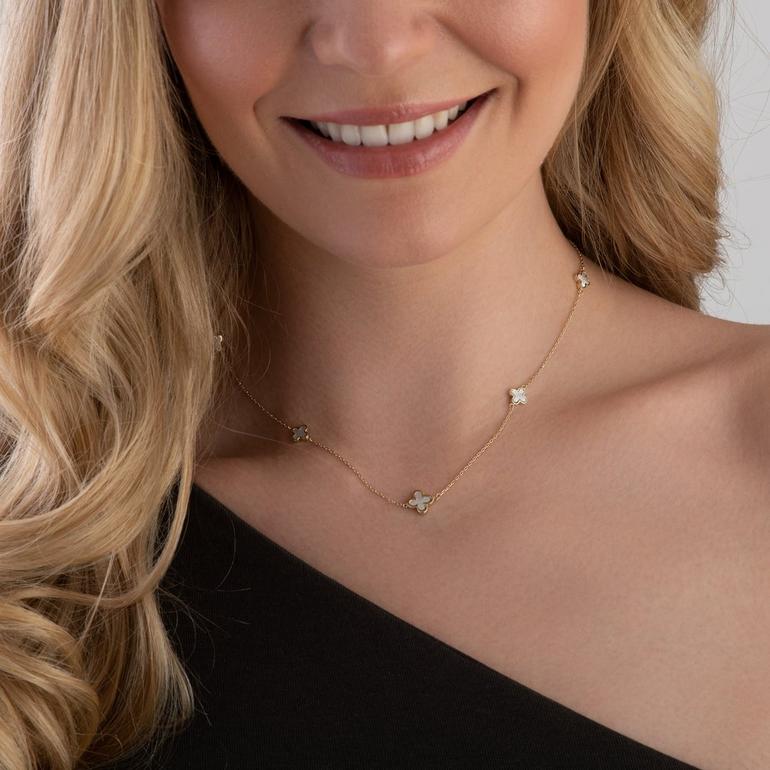 Gold Mother Of Pearl Five Clover Necklace