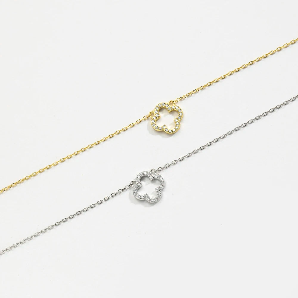 Open Leaf Sparkle Clover Necklace Silver