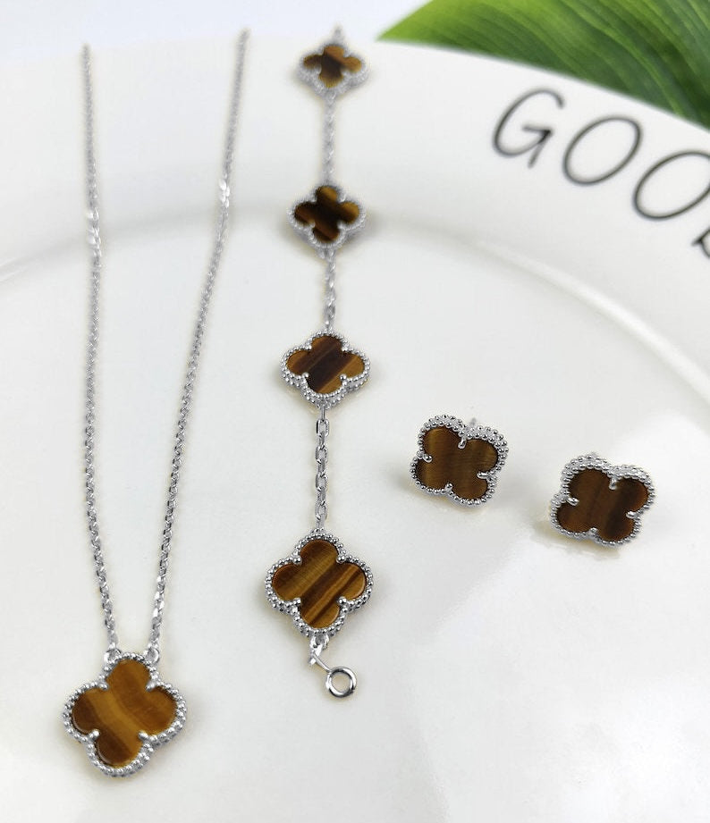 Four Leaf Clover Jewelry Set 18K Gold / Silver