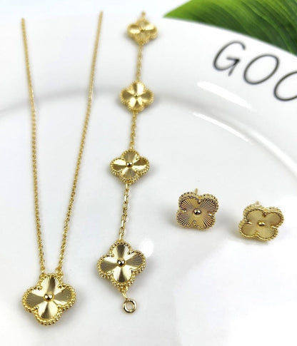 Four Leaf Clover Jewelry Set 18K Gold / Silver